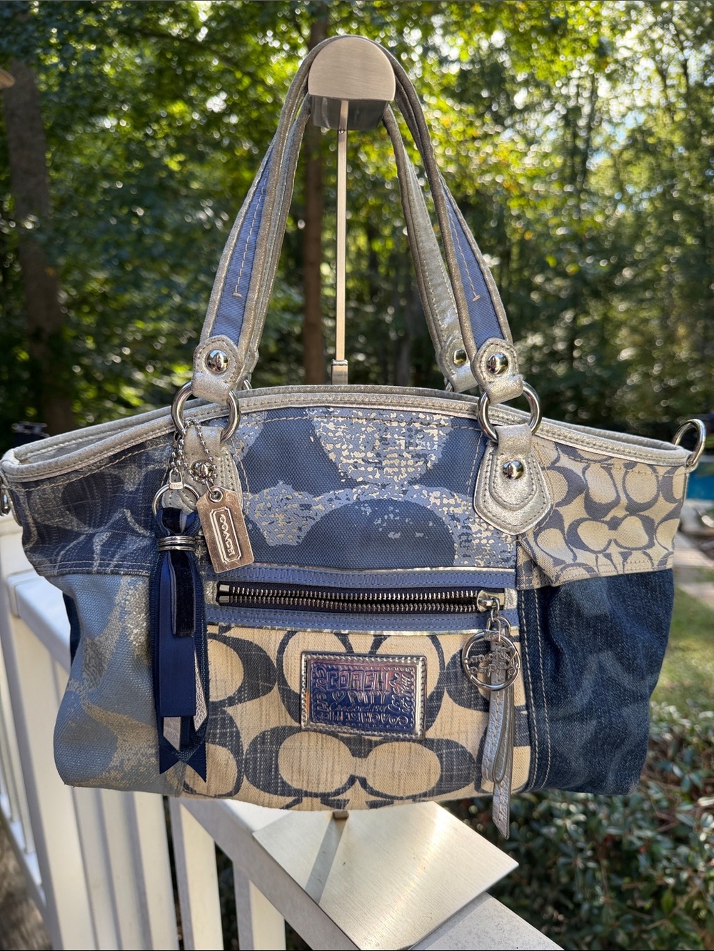 Coach Poppy Y2K Metallic Patchwork Rocker Satchel M1069-16732).